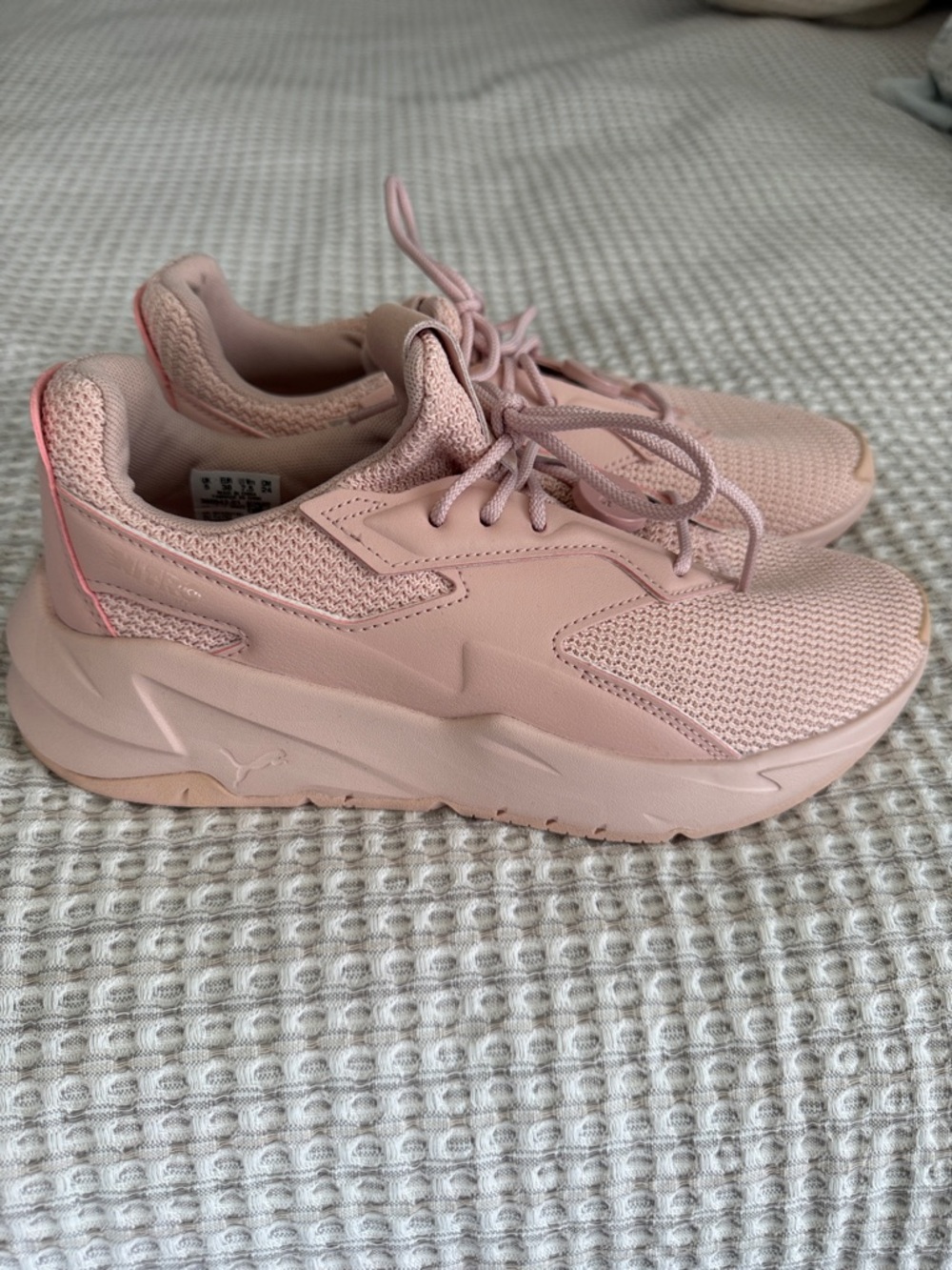 Puma Women's Blush Pink Fier Tonal Nitrol Sneakers size 7.5 - Picture 3 of 5